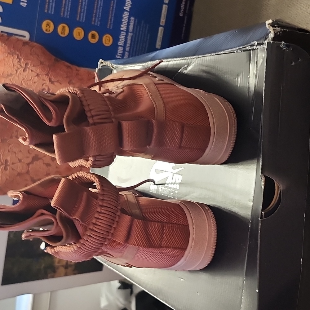 Nike Air Force 1 Boot/Dusty Peach/Womens Size 11/ Mens Size 9.5 - Picture 4 of 6